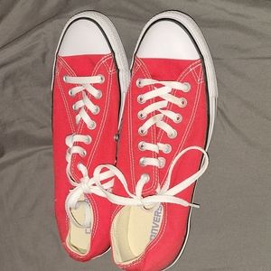 Converse low top red